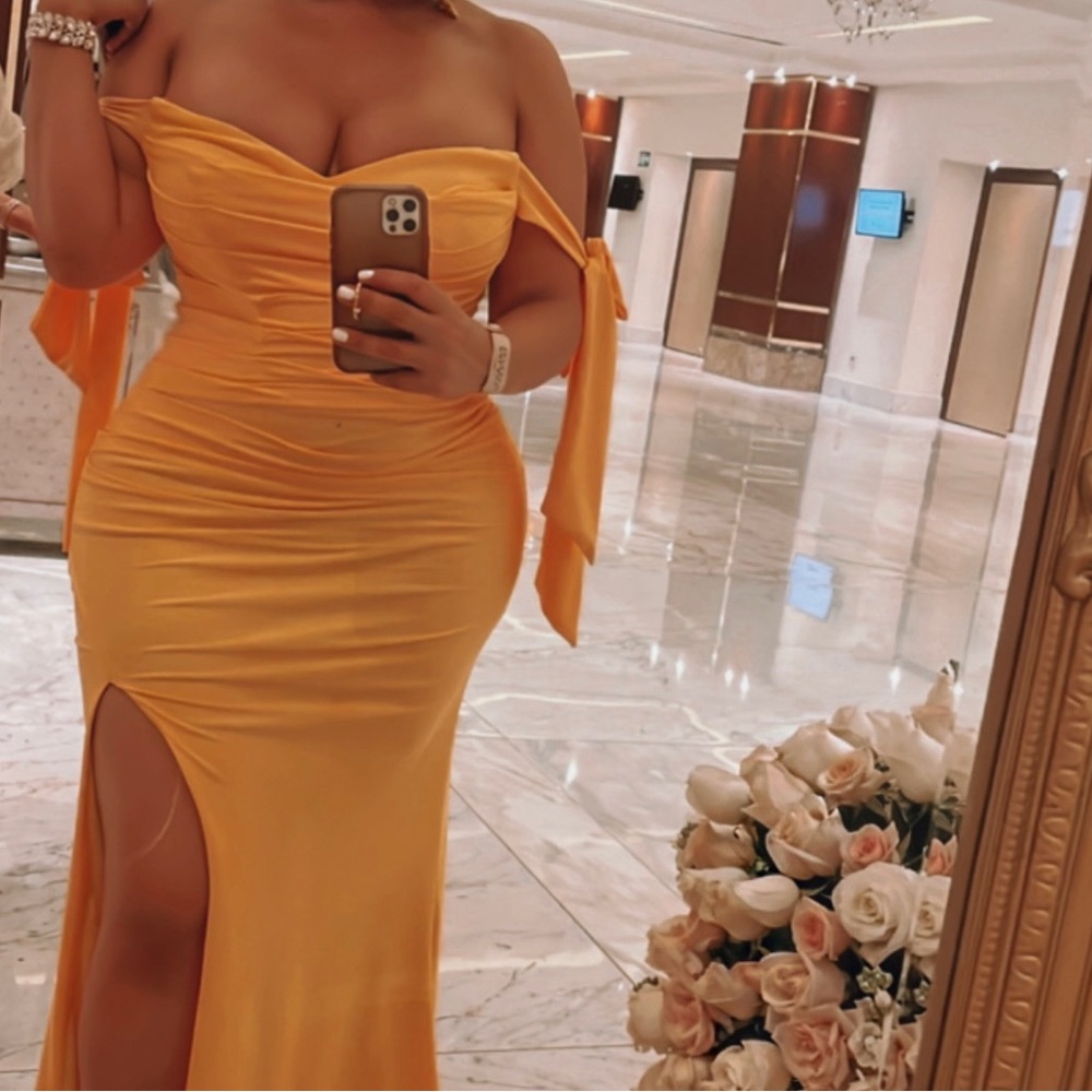 Yellow Dress